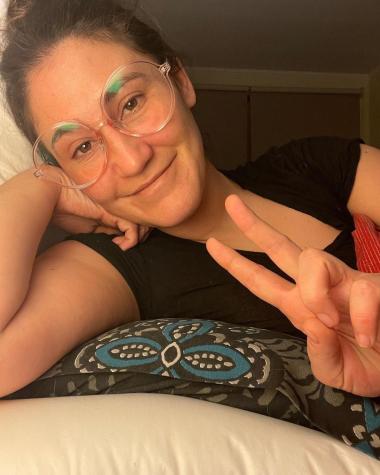 Belén Mora publica video mostrando su pancita de embarazo