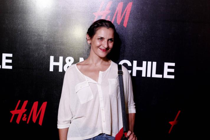 “Tres gotas de agua”: Antonia Zegers enseña a su familia clon