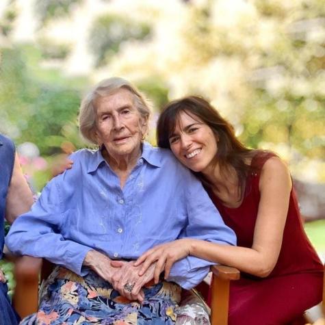 Paz Bascuñán se despide de su abuela con emotivo mensaje
