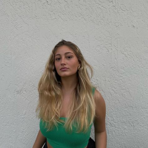 Florencia Araneda deslumbra con look tipo “Euphoria”
