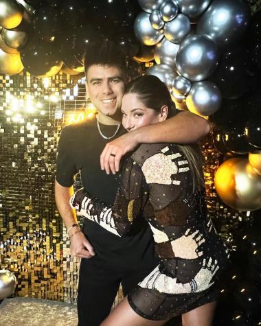 “Mujer de oro”: Los románticos dichos del pololo de Kel Calderón