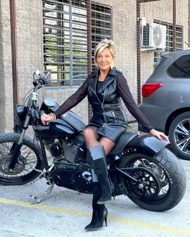 Raquel Argandoña se lanza en contra de famosos que viven en Miami