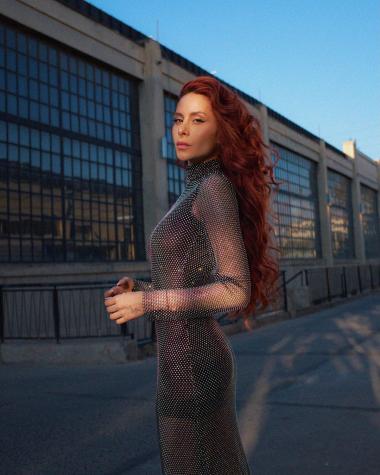Cami Gallardo impacta al mostrar su pelo liso