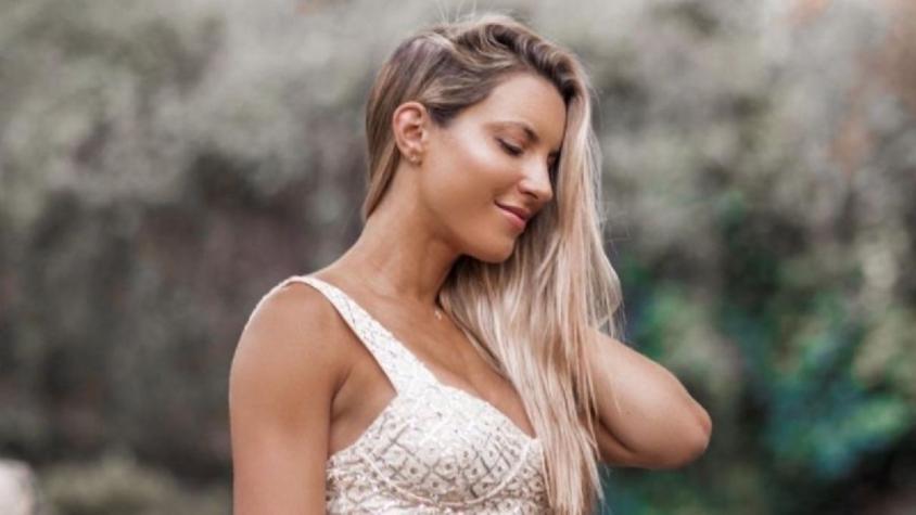 Lucila Vit luce su figura en ropa interior a días de dar a luz