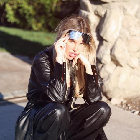 Coté López saca aplausos por volver a estudiar