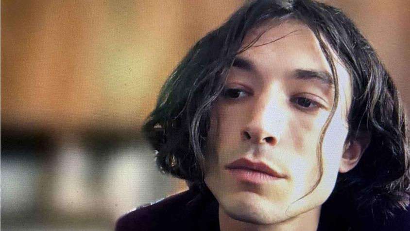 Ezra Miller suma otro escándalo: lo acusan de ofrecer drogas y golpear a una menor