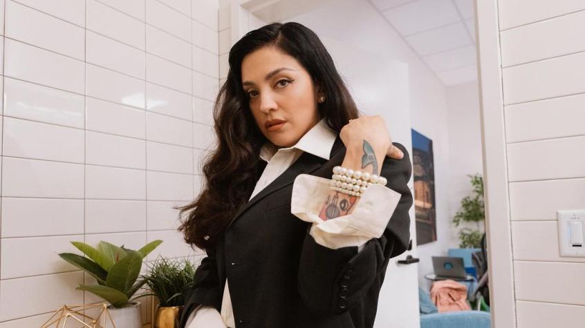 "Asqueroso": Mon Laferte relata acoso que sufrió por un productor musical