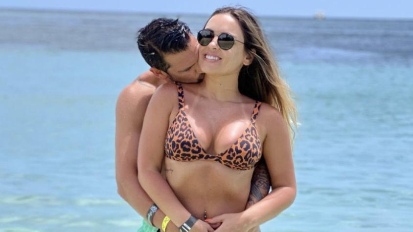 Maura Rivera comparte imagen de Mark González completamente desnudo