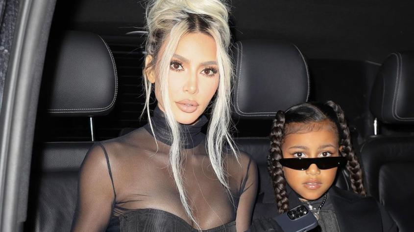 North West maquilla a su tía Kylie Jenner a la perfección 