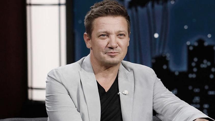 Jeremy Renner reaparece en redes sociales con impactante imagen