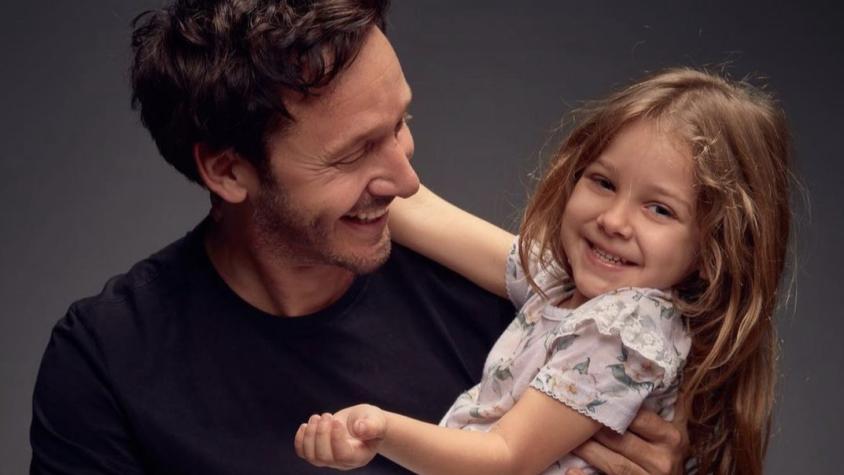 Fotografía del papá de Benjamín Vicuña causa impacto por el parecido con su nieta Magnolia