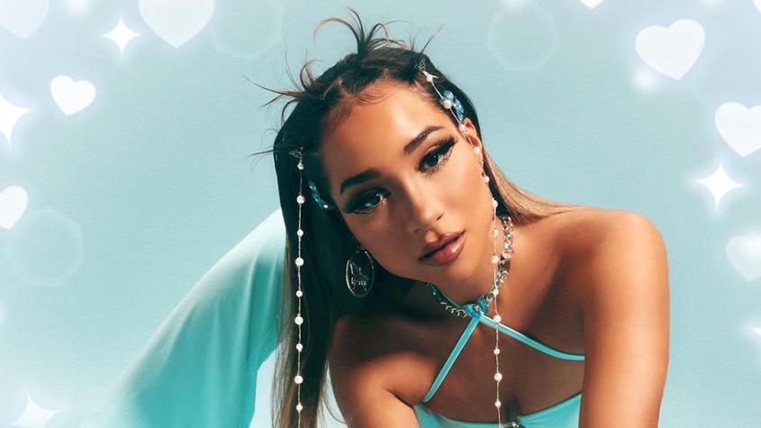 Uñas de hielo y molde de yeso: Princesa Alba adelanta su look para la Gala de Viña del Mar