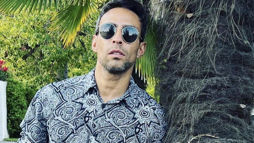 ¡Sin censura! Jorge Valdivia causa impacto por foto totalmente desnudo