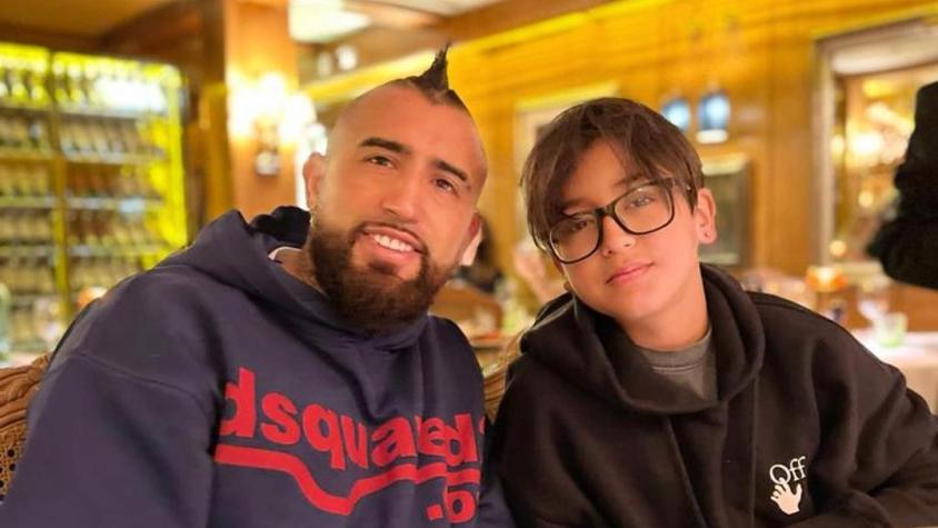 Arturo Vidal y su hijo