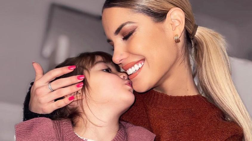 “Solo nos podría pasar a nosotras”: Gala Caldirola vivió particular fail con su hija en el colegio