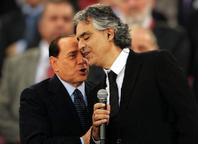 "Se cierra una época": Andrea Bocelli lamenta la muerte de ex primer ministro italiano Silvio Berlusconi