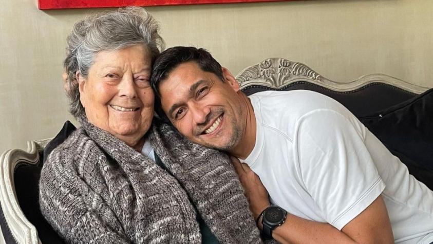 Rafael Araneda y su madre Rafael Araneda y su madre