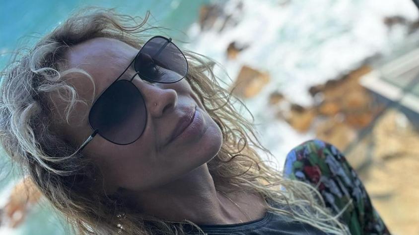 Eva Gómez responde a comentario mala onda por posar en bikini a sus 52 años