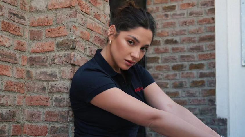 Kel Calderón alborotó las redes tras posar con osada transparencia: "Increíblemente hermosa"