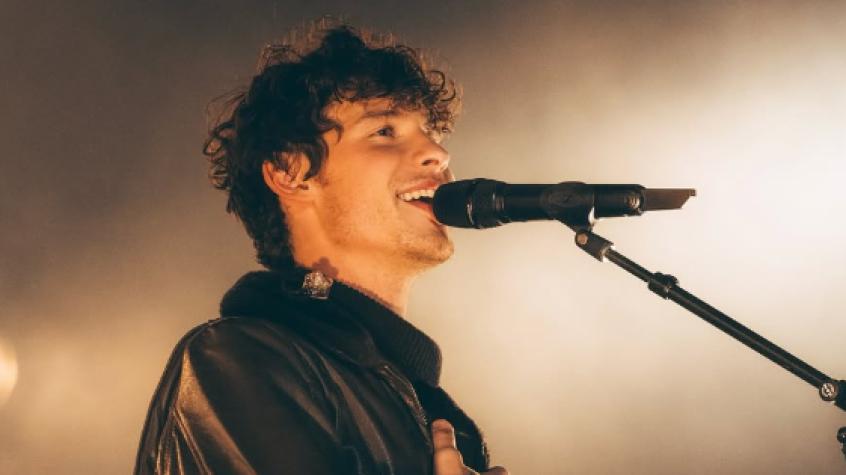 "Yo no sabía": Shawn Mendes pidió disculpas en Lollapalooza tras error relacionado con Violeta Parra