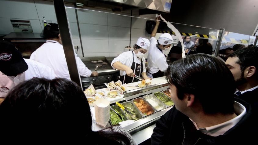 ¿Te atreves? Cadena de comida rápida ofrece 2 millones de pesos si cumples con particular desafío