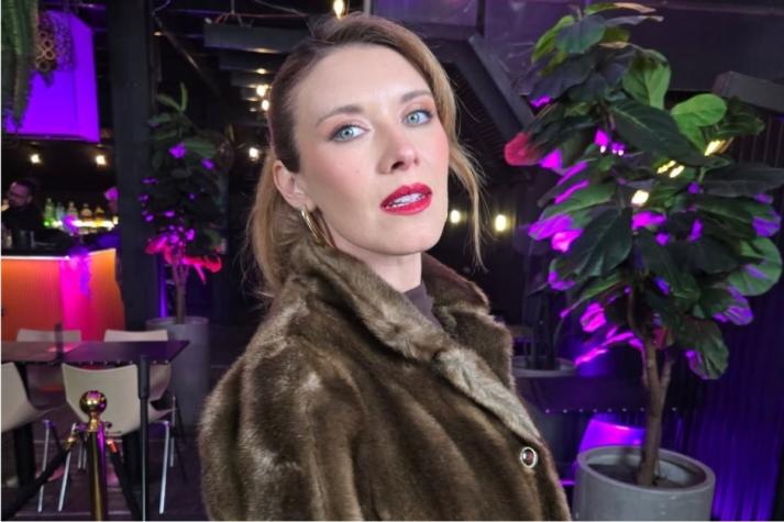 Hermana menor de Carla Jara cumplió 27 años: comparten gran parecido