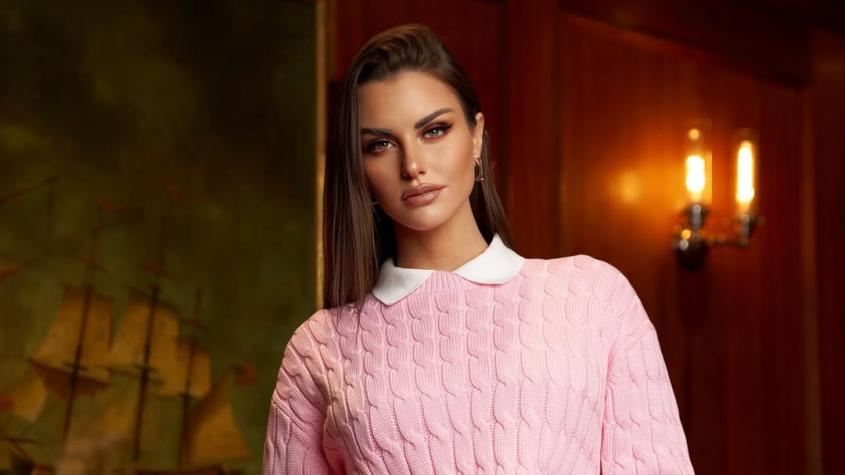 Emilia Dides reaparece tras polémicas: la foto que enloqueció a sus 2 millones de fans