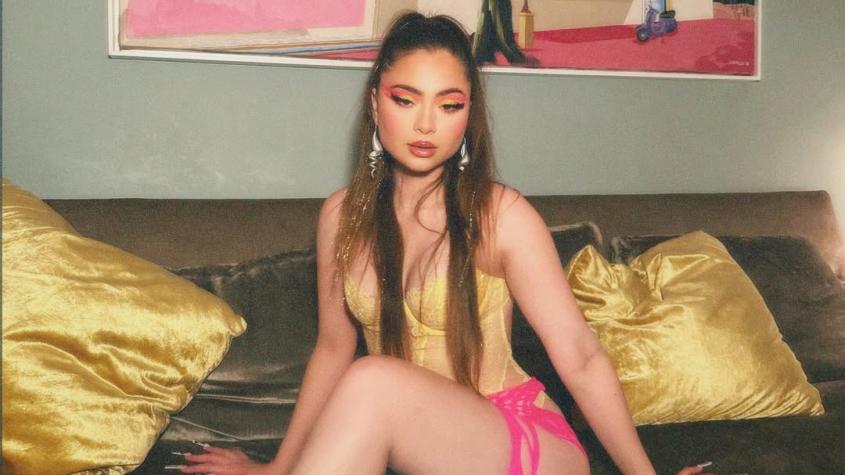 Sofía Castillo, hermana de Paloma Mami, presume su figura en bikini desde Puerto Rico