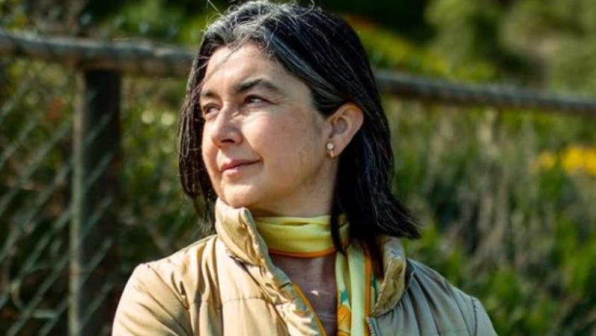 Paulina Urrutia saca aplausos con jugado cambio de look a más de un año de revelar que padece cáncer