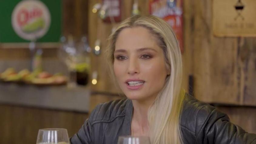 Expareja de Mane Swett reaparece públicamente después de mucho tiempo: así luce hoy el periodista John Bowe