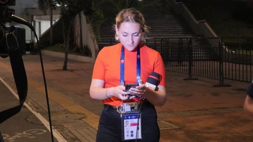 Conocida periodista chilena publica románticas fotos con destacada futbolista