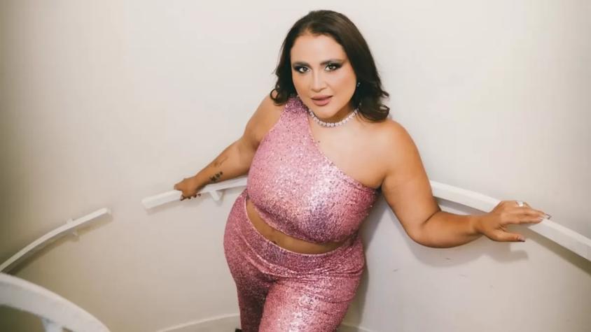 Pamela Leiva recibió duro insulto de la esposa del mánager de un conocido imitador