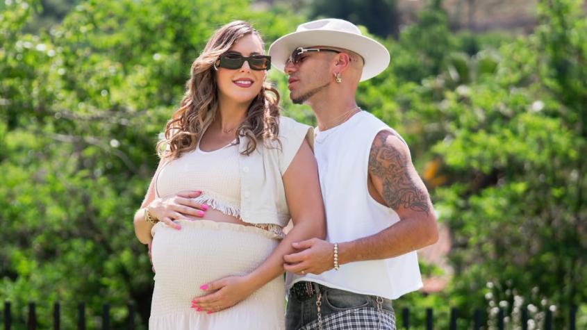 Gabriel Peralta con su pareja - Instagram