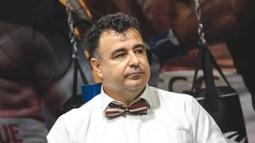 Kurt Carrera sube foto con su hijo