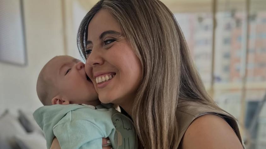 El drama de conocida animadora chilena: su pequeño hijo consumió fórmula infantil bajo alerta del Minsal