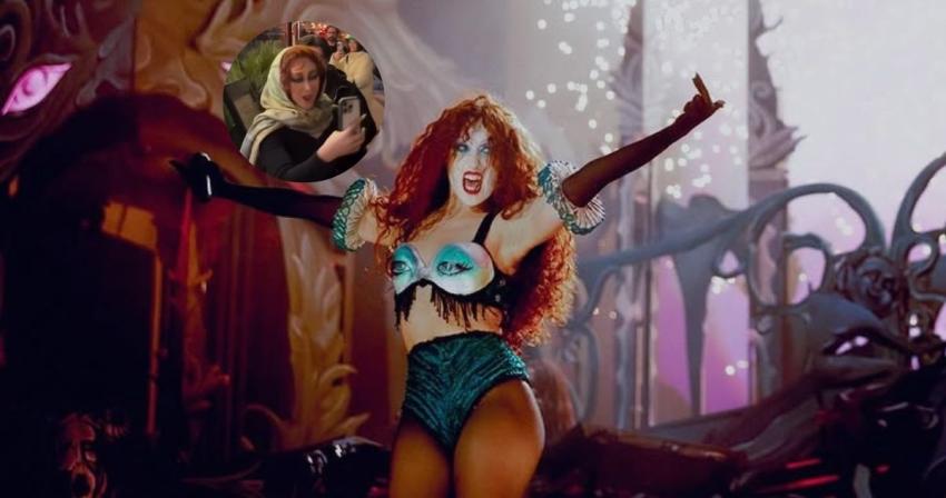 "Están ignorando mis límites": Chappell Roan denuncia acoso de fans y paparazzi en París a días de su debut en Lollapalooza Chile