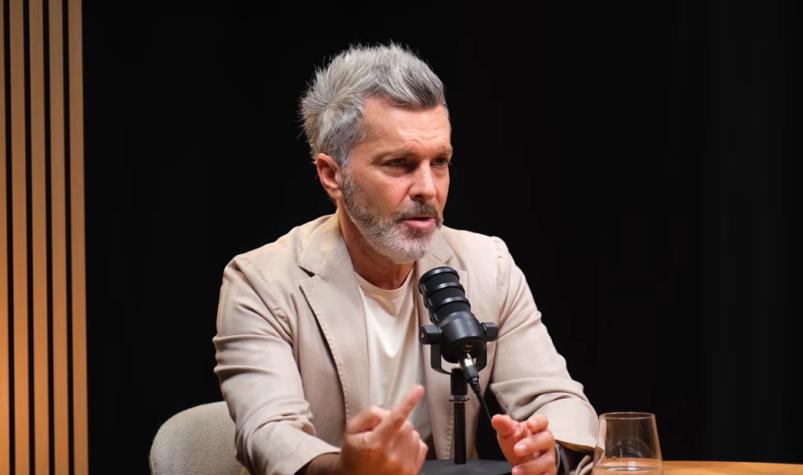 Cristián Sánchez - Podcast "Más que titulares" YouTube