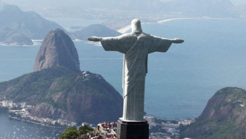 De Trini Neira a Kaminski: ¿Cuál es la “maldición” de viajar en pareja a Brasil? | AFP
