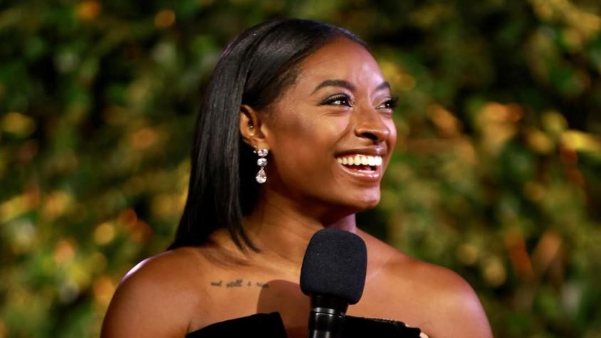 Instagram @simonebiles