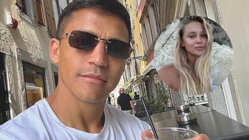 Alexis Sánchez y Alexandra Litvinova