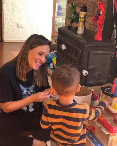 "Un concurso infinito de desafíos": La divertida reflexión de Maly Jorquiera sobre la maternidad