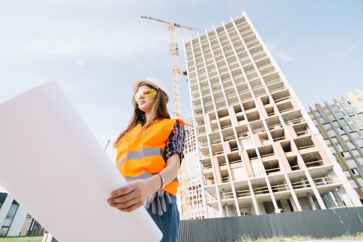 Más de 3 mil ofertas de trabajo para las mujeres en la construcción en feria virtual
