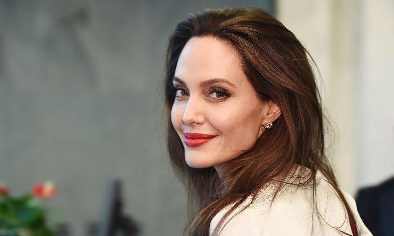 Angelina Jolie se une a Instagram para contar historias de afganos refugiados