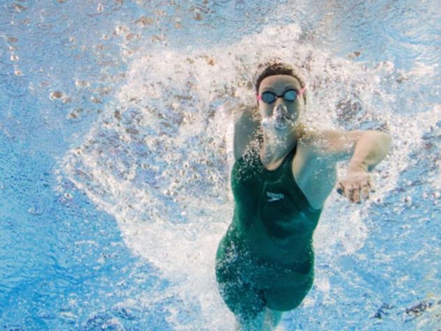 Kristel Köbrich: La deportista nacional es elegida como la mejor nadadora de Latinoamérica en 2021
