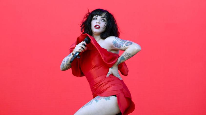 "Modo mamá primeriza": Mon Laferte comparte la primera imagen con su hijo Joel