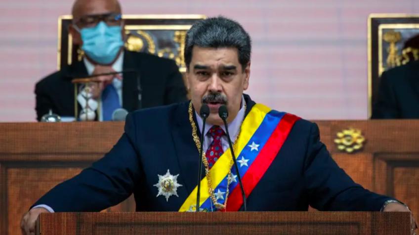 Nicolás Maduro en congreso femenino: "La mujer tiene la tarea de parir"
