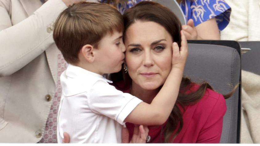 Kate Middleton se refiere a la reacción del Príncipe Louis sobre la muerte de la Reina Isabel II