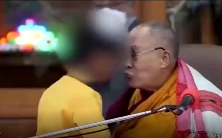 Niño ‘besado’ por Dalai Lama habla sobre el polémico video: “Fue increíble conocer a su santidad”