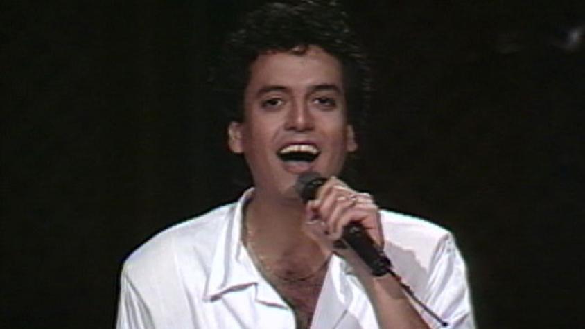 Juan Antonio Labra nos deleitó con su éxito "Niña"