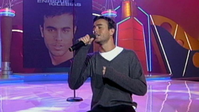 Enrique Iglesias se "enamoró por primera vez" en el programa
